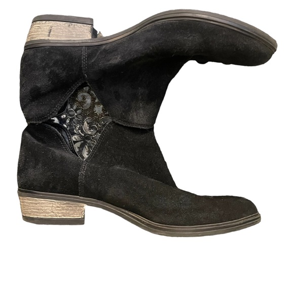 Crevo Leighton women’s‎ size 9 black suede boots - Picture 3 of 9